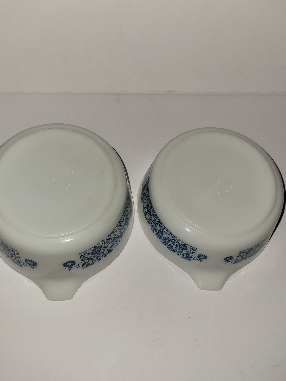 Vintage Pyrex Horizon Blue. Size 1 Quart and 1.5 Pint - Picture 7 of 9